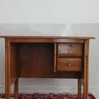 میز تحریر چوبی
