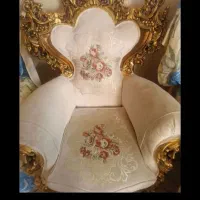 مبل سلطنعتی تمیز