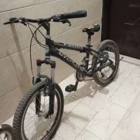 ۳تا دوچرخه‌  سایز ۱۶ وسایز۱۲ هرسه باهم ۱۰میلیو