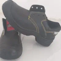کفش ایمنی سایز ۳۹
