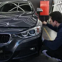 کارشناس رنگ و فنی در محل