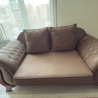 مبل راحتی ۴ نفره در حد نو