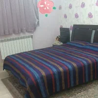 تختخواب  دو نفره چوبی|تخت و سرویس خواب|شیراز, شهرک گلدشت محمدی|دیوار