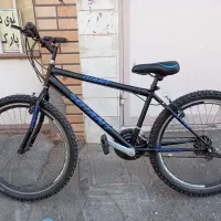 دوچرخه ۲۶ جیانت در حد نو سالم آماده سوار شدن