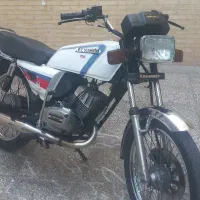 کاوازاکی GTO سفید