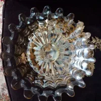 ظرف میوه نیم گود زنگاری شده اینه ای قدیمی|کلکسیون اشیاء عتیقه|لاهیجان, انقلاب|دیوار