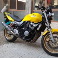 موتورسی بی ۴۰۰ هایپر .cbr .۱۳۰۰