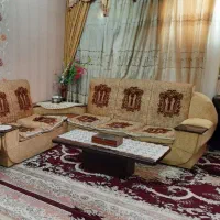 مبل ۵ نفره سالم وتمیز  با نشیمن گاه عالی