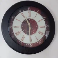 ساعت دیواری چوبی گرد برند آرتا، قطر ۵۵