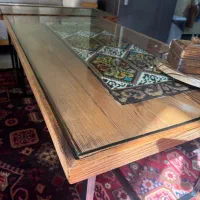 میزجلومبلیبه همراه عسلی۷تومانچوبروس|مبلمان خانگی و میز عسلی|ساری, |دیوار