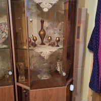 ویترین شیشه ای دوتا به صورت مجزا