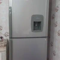 یخچال فیریزر هیمالیا در حد نو بدون صدا