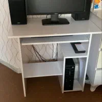 میز کامپیوتر