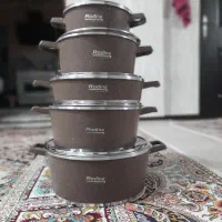 سرویس قابلمه ده پارچه|ظروف پخت‌وپز|بابل, |دیوار