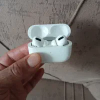 ایرپاد 2 pro  اصلی با استعلام