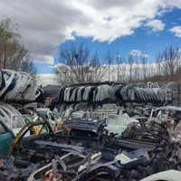 لوازم بدنه دست دوم اتومبیل ایرانی و خارجی|قطعات یدکی و لوازم جانبی|خمینی‌شهر, |دیوار