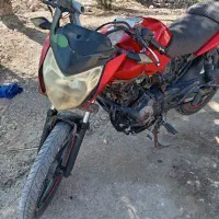باجاج 135 پارکینگی