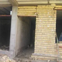 نصب در وپنجره و کارهای تعمیراتی منزل انجام میشود.