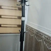 چوب لباسی ایستاده