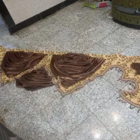 کتیبه قهوه‌ای رنگ