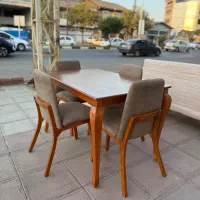 ناهارخوری ۴ نفره