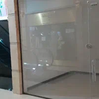 مغازه هم کف خیابان شهدا نصف قیمت بهترین جا|فروش مغازه و غرفه|بروجرد, |دیوار