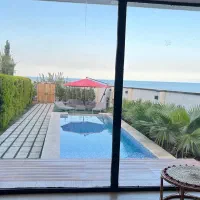 ویلا پلاک یک ساحل استخردار