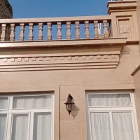 کاشی کاری و سنگ کاری خورده بنایی