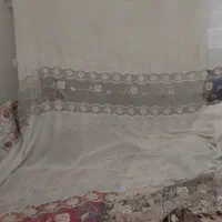 پرده سالم بر نگ میل ب کرمی گلدار