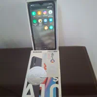 سامسونگ Galaxy A10 با حافظهٔ ۳۲ گیگابایت