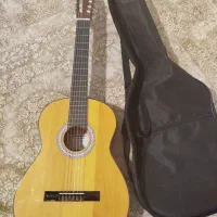 گیتار یاماهاc70