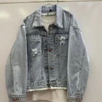 کت وشلوارجین