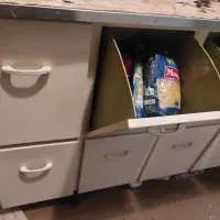 کمد حبوبات قدیمی