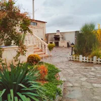 باغ ویلا|اجارهٔ کوتاه‌مدت ویلا و باغ|تربت‌حیدریه, پائین ولایت|دیوار