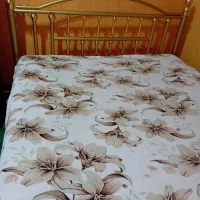 تخت خواب ۲ نفره همراه باتشک