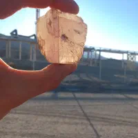 سنگ درجه یک برایه جواهر سازی