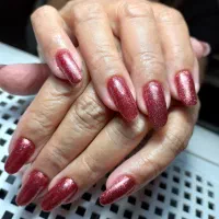 کاشت ناخن ژل تخفیف پاییزه|خدمات آرایشگری و زیبایی|بندر انزلی, شاکوچه|دیوار