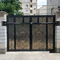 نصب و تعمیر جک برقی درب پارکینگ با قیمت مناسب|خدمات پیشه و مهارت|قم, انسجام|دیوار