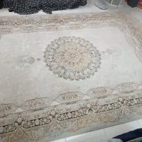 دوتا فرش گل برجسته جدید زمینه نقره ای و طوسی