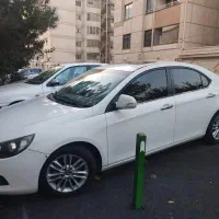 جک j5 مدل 1394 کارکرد 258000 اتوماتیک 1800