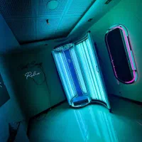 سولاریوم گوهردشت فقط ۸۰ تومان (تا ۱۲ شب باز هستیم)