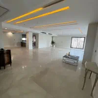 270متر 3 خواب محمودیه تراس قابل چیدمان غرق در نور