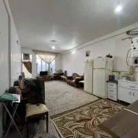 واحد-70-متری-نورگیر-حیاط-دار