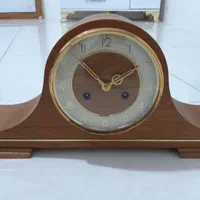 ساعت قدیمی