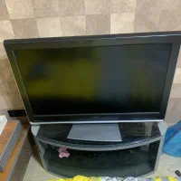 تلویزیون LCD توشیبا ۴۲ اینچ و زیر تلویزیون
