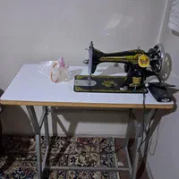 چرخ خیاطی با میز