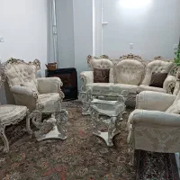 مبلمان کلاسیک و استیل