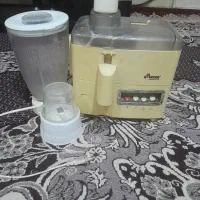 آبمیوه گیر مارک خوب سالم وقیمت مناسب