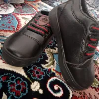 کفش بچگانه