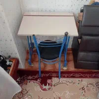 میز وصندلی بچه مدرسه
